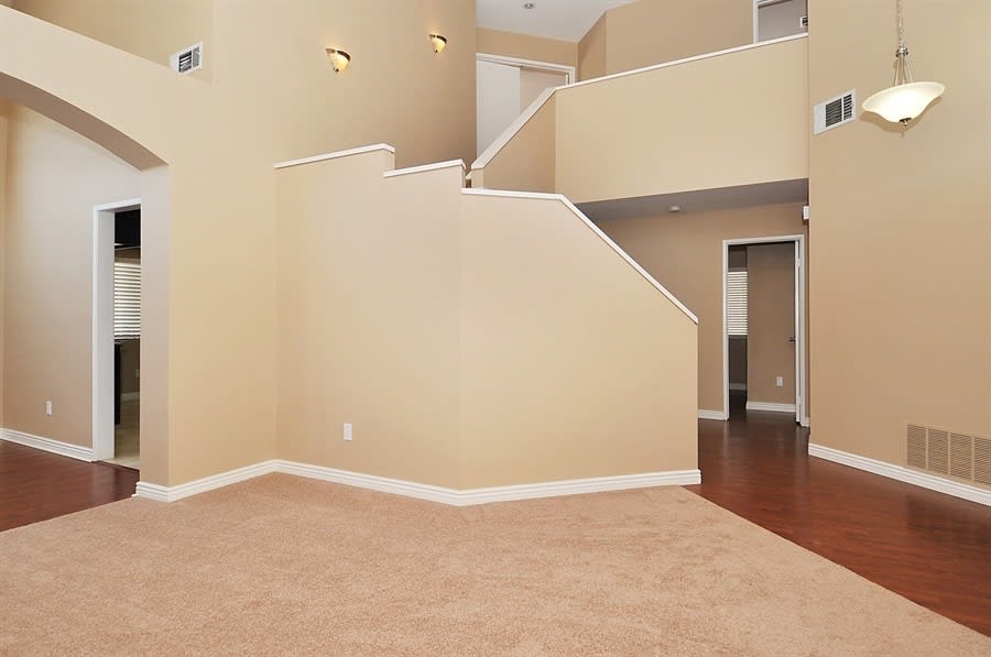 15135 Mimosa Dr photo 4