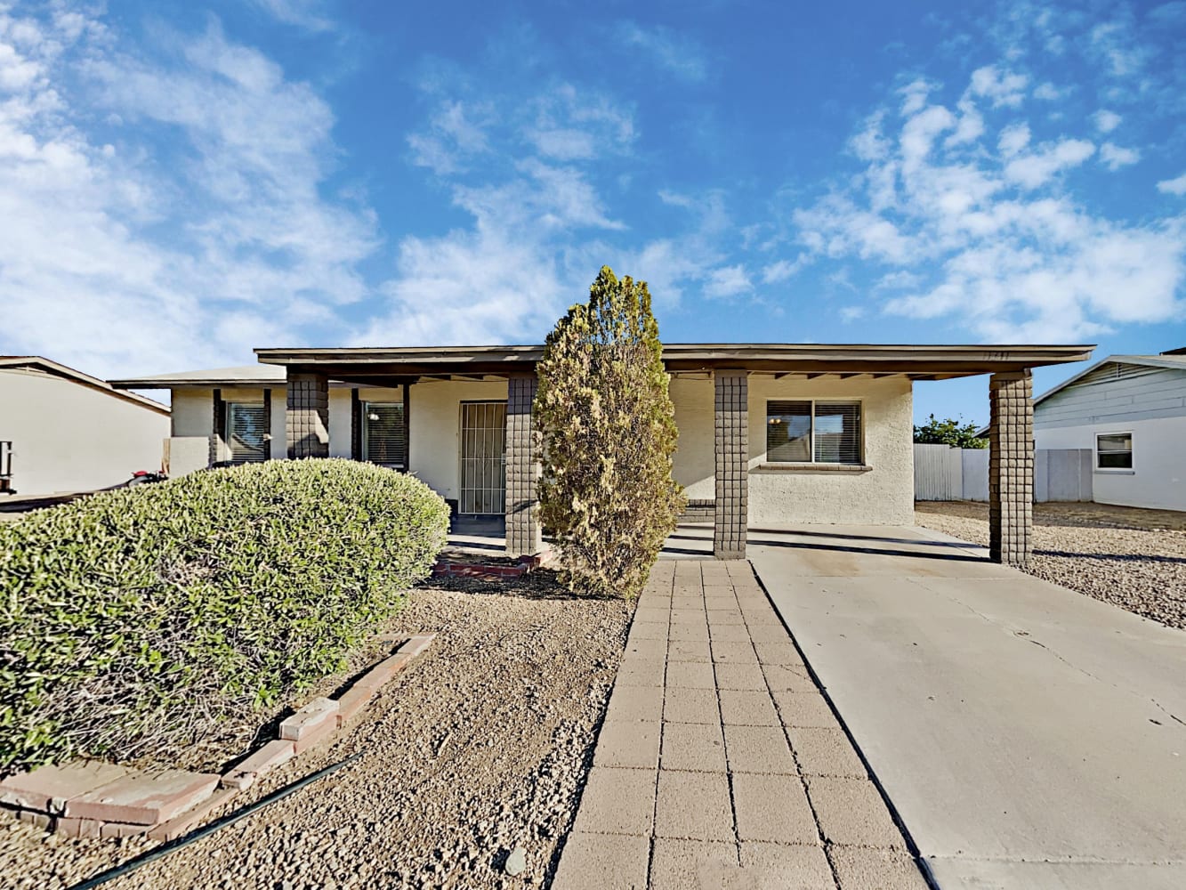 1531 W Villa Rita Dr Phoenix, AZ 85023 photo 2