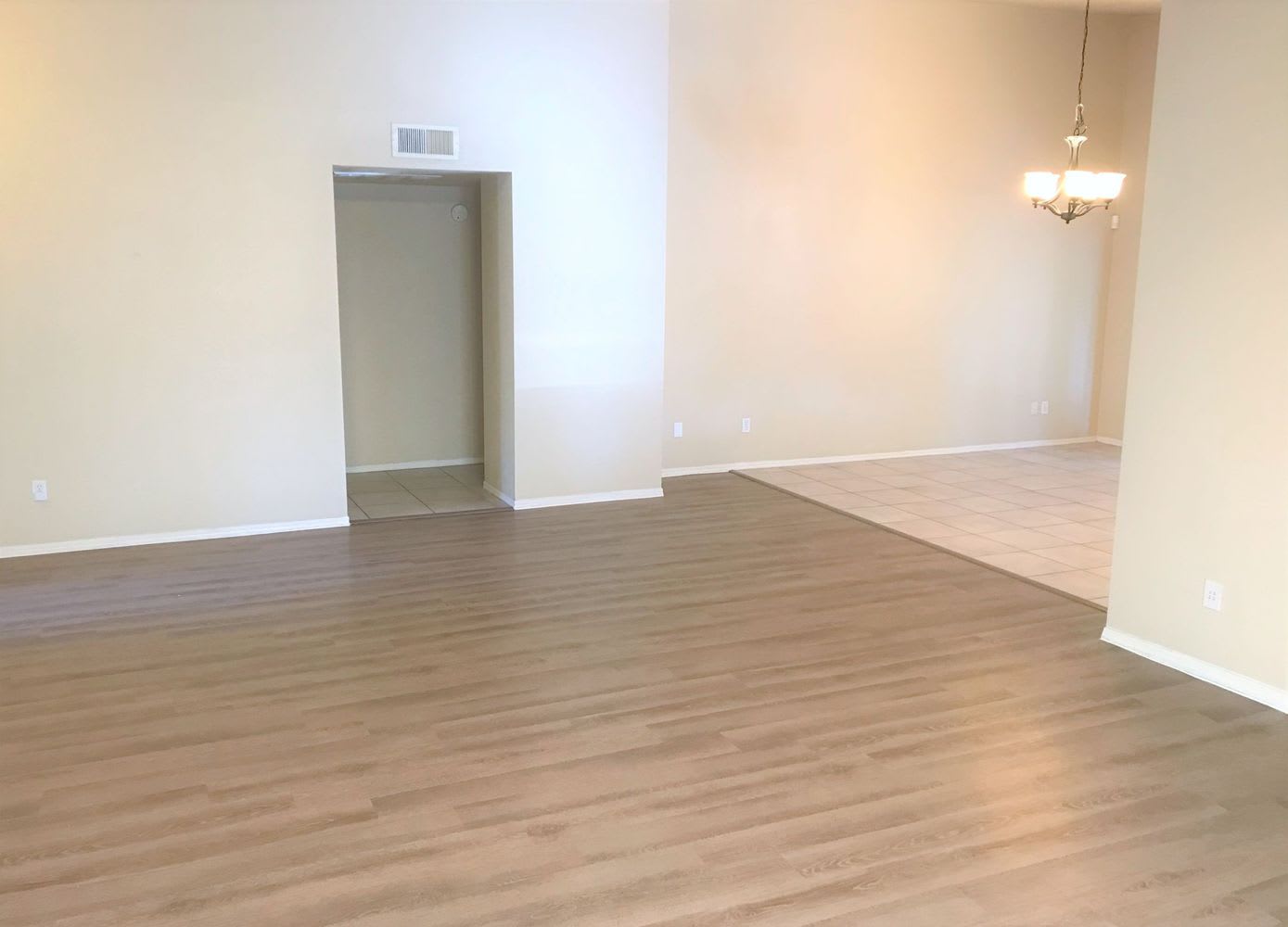 2155 W Kiva Ave photo 4
