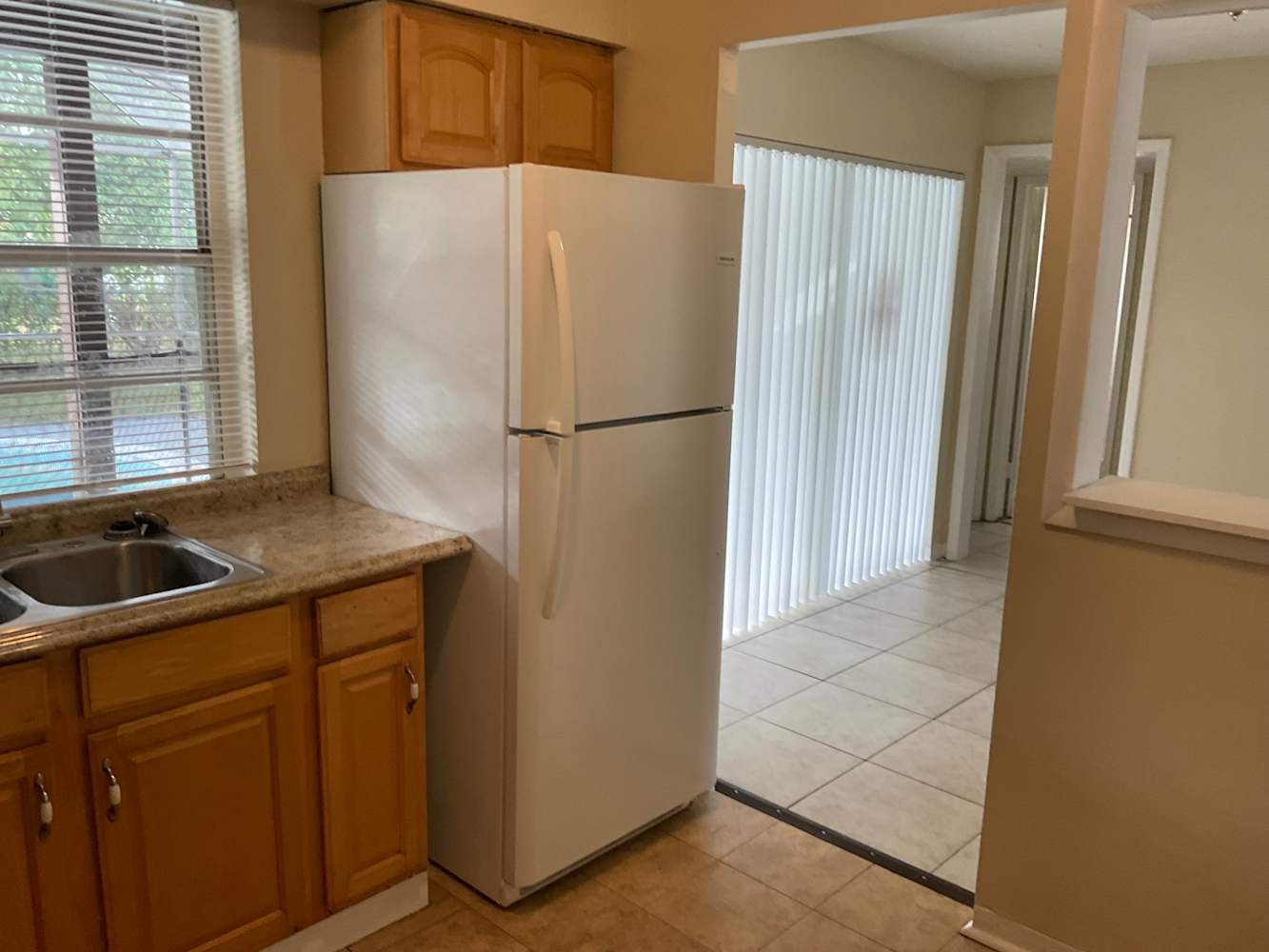 2648 Nassau Dr photo 4
