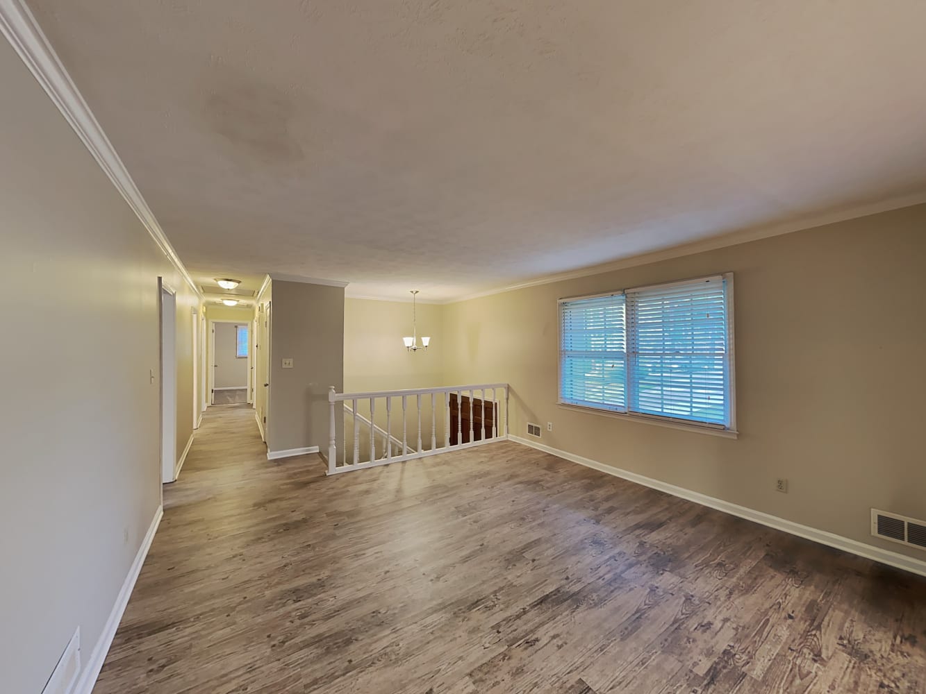 3541 Ridge View Ct NE photo 4