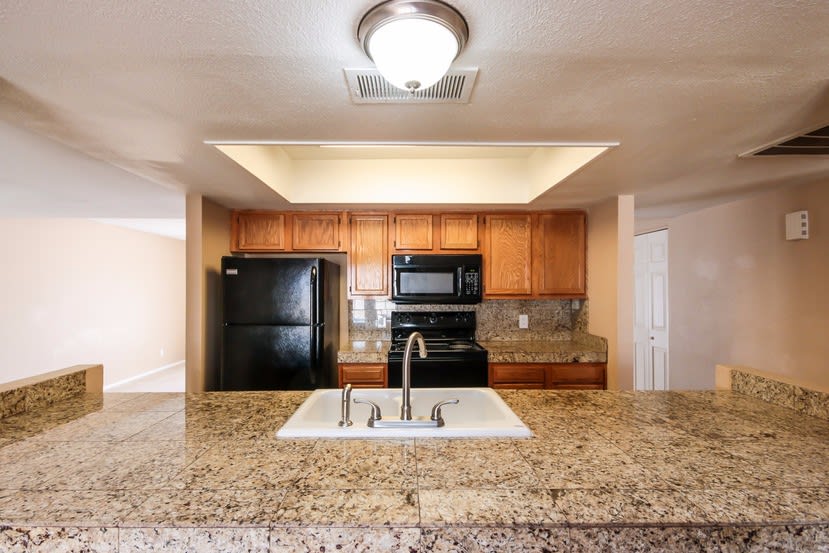 5816 W Carol Ann Way photo 4