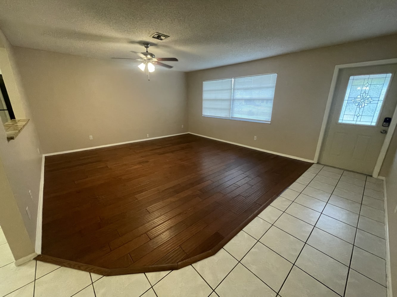 15732 Treasure Island Ln photo 2
