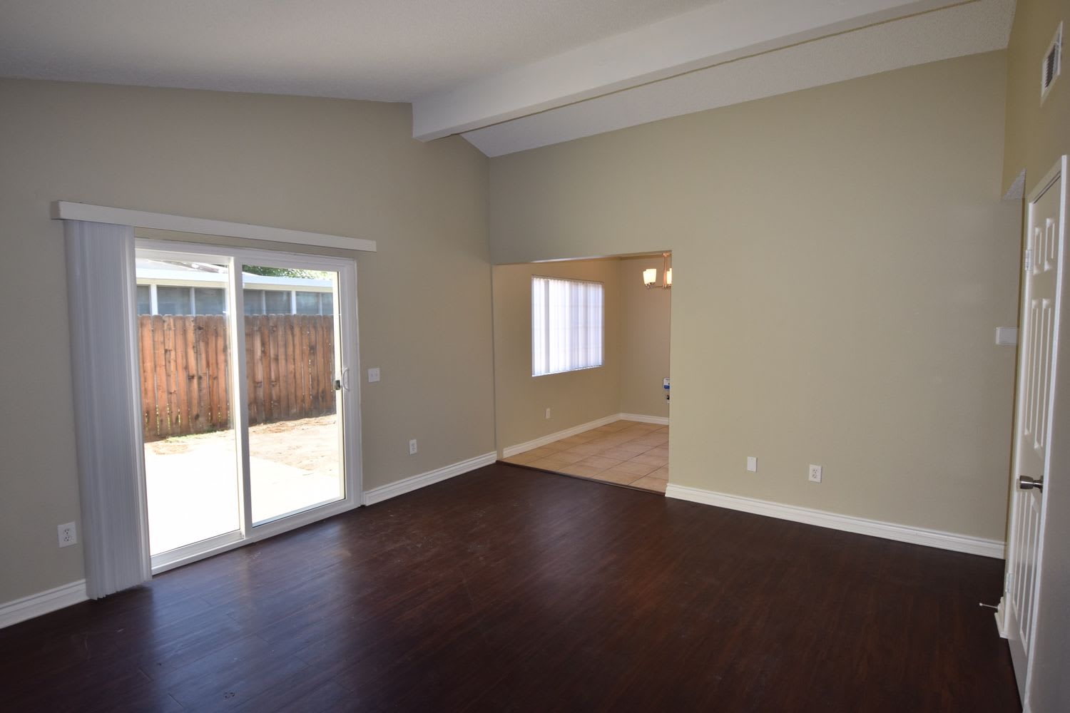 7340 Lydia Ave photo 5