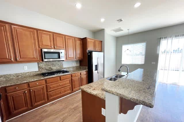 835 Brownie Way photo 2