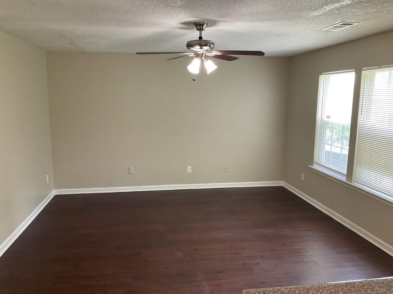540 Sable View Ln photo 2