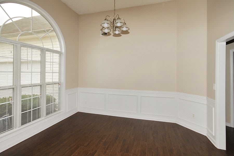 410 Windsor Brook Ln photo 2