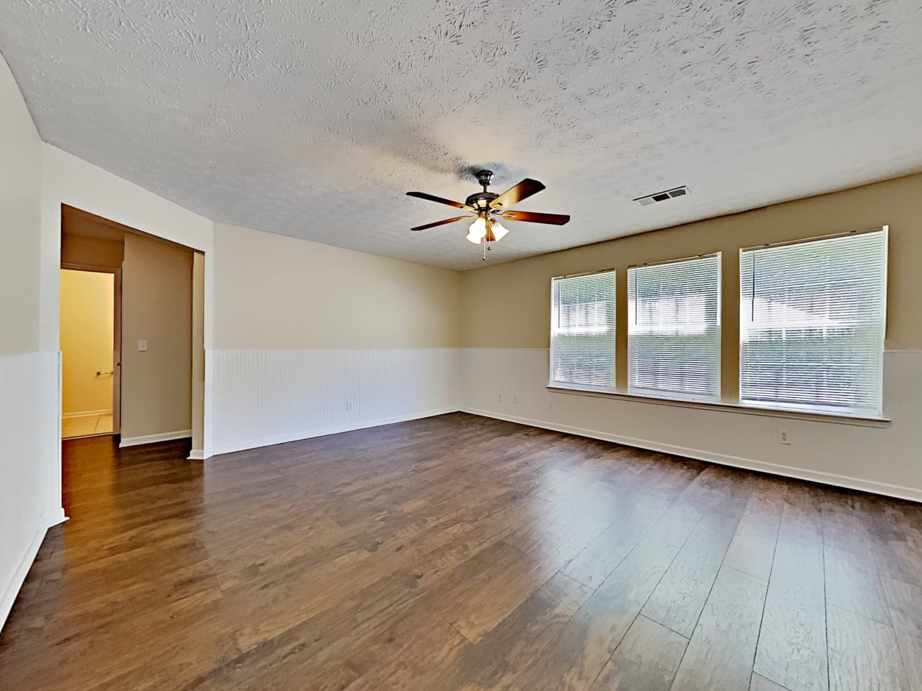 320 Red Maple Way photo 5