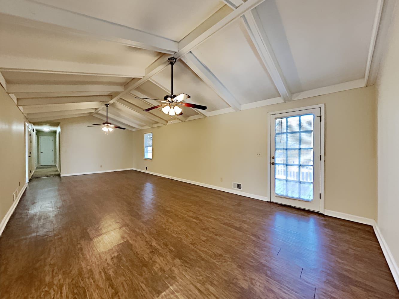 624 Princess Cir photo 5