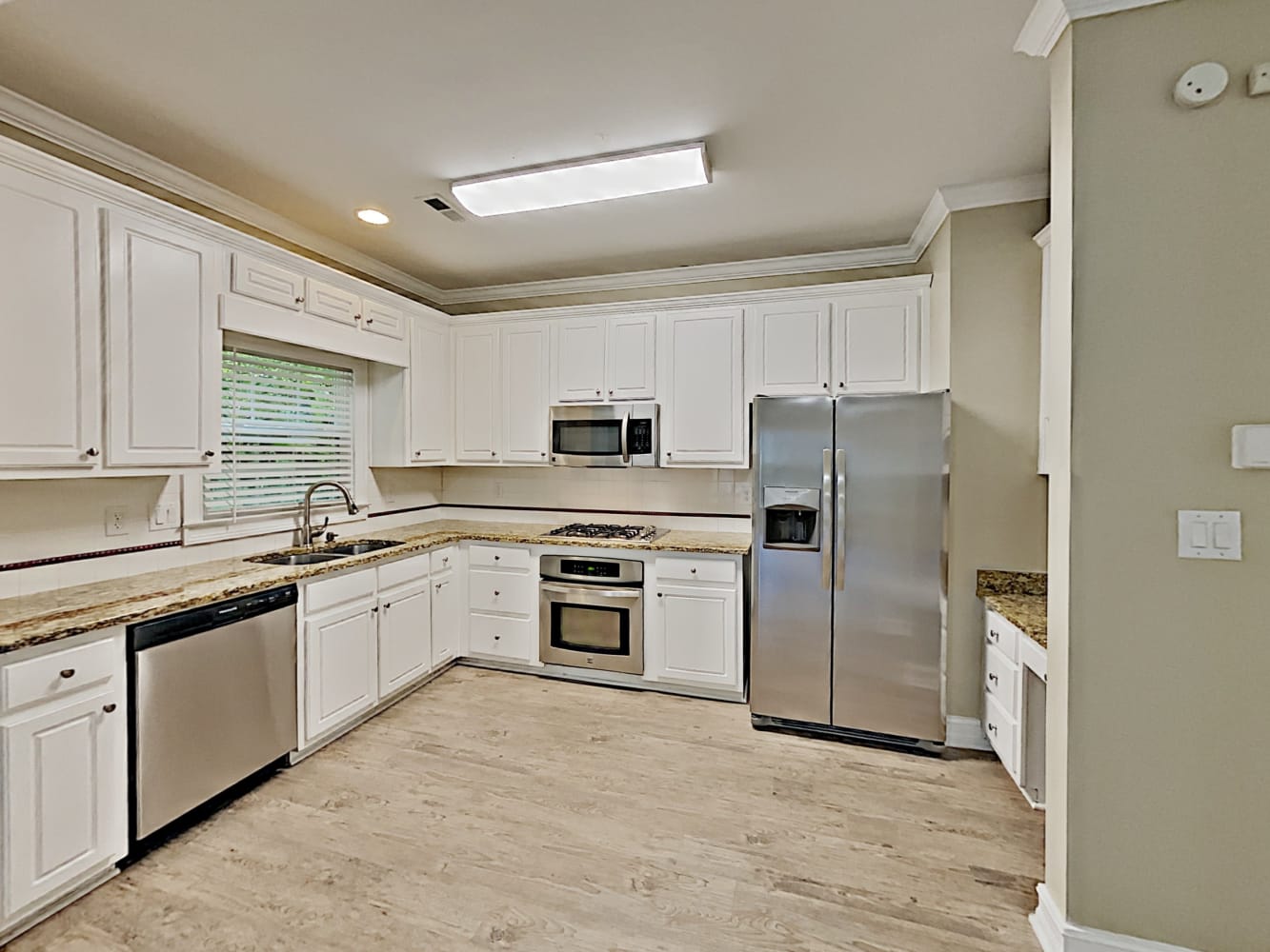 133 Planterra Way photo 5