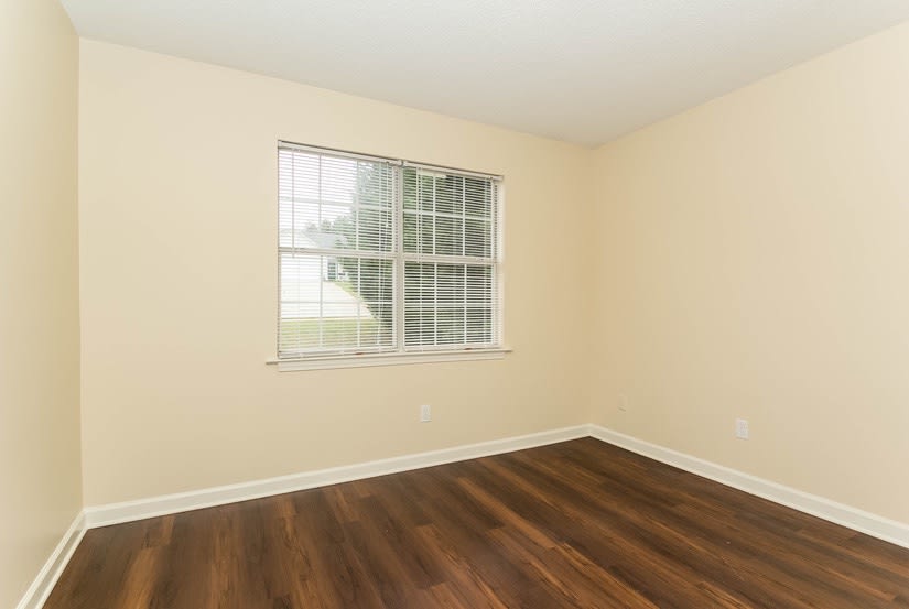 1131 Collyns Ct photo 5