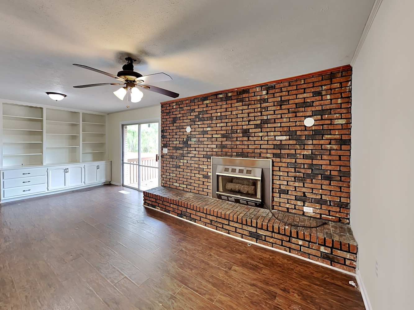 1628 Old Conyers Rd photo 5