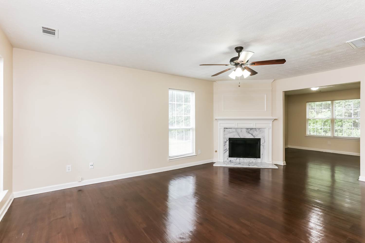 8157 Sterling Lakes Dr photo 4