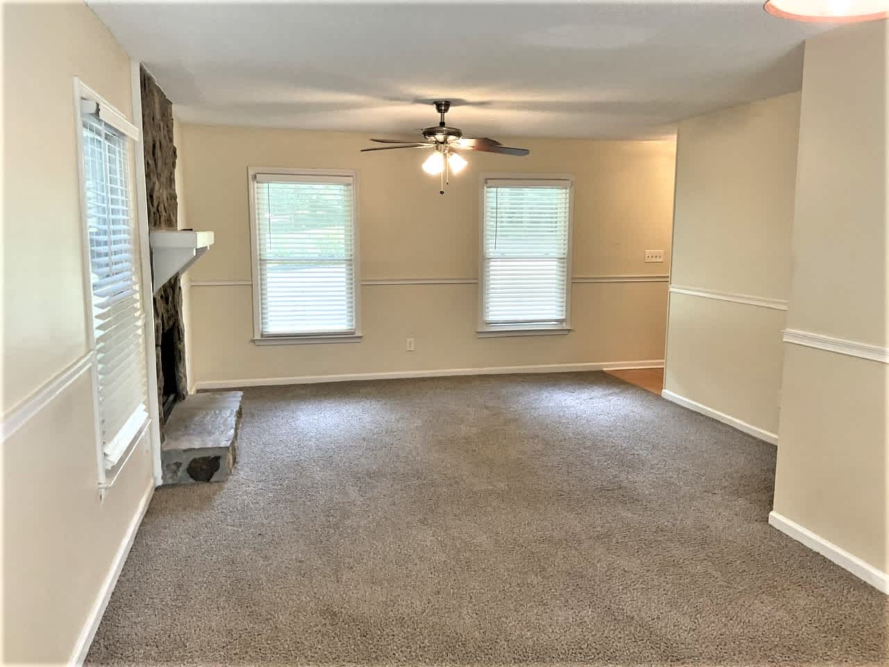 100 Pepperwood Dr photo 4