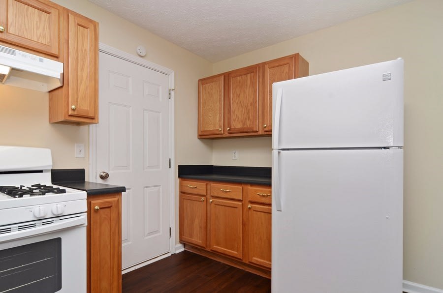 8119 Valley Ridge Dr photo 5
