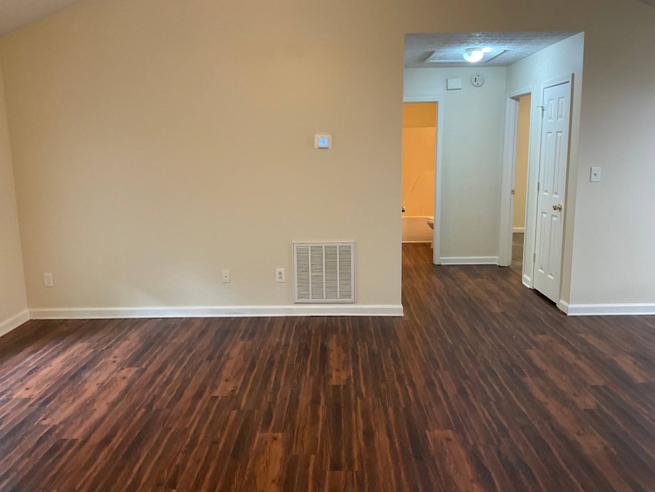 175 Green Cir photo 4