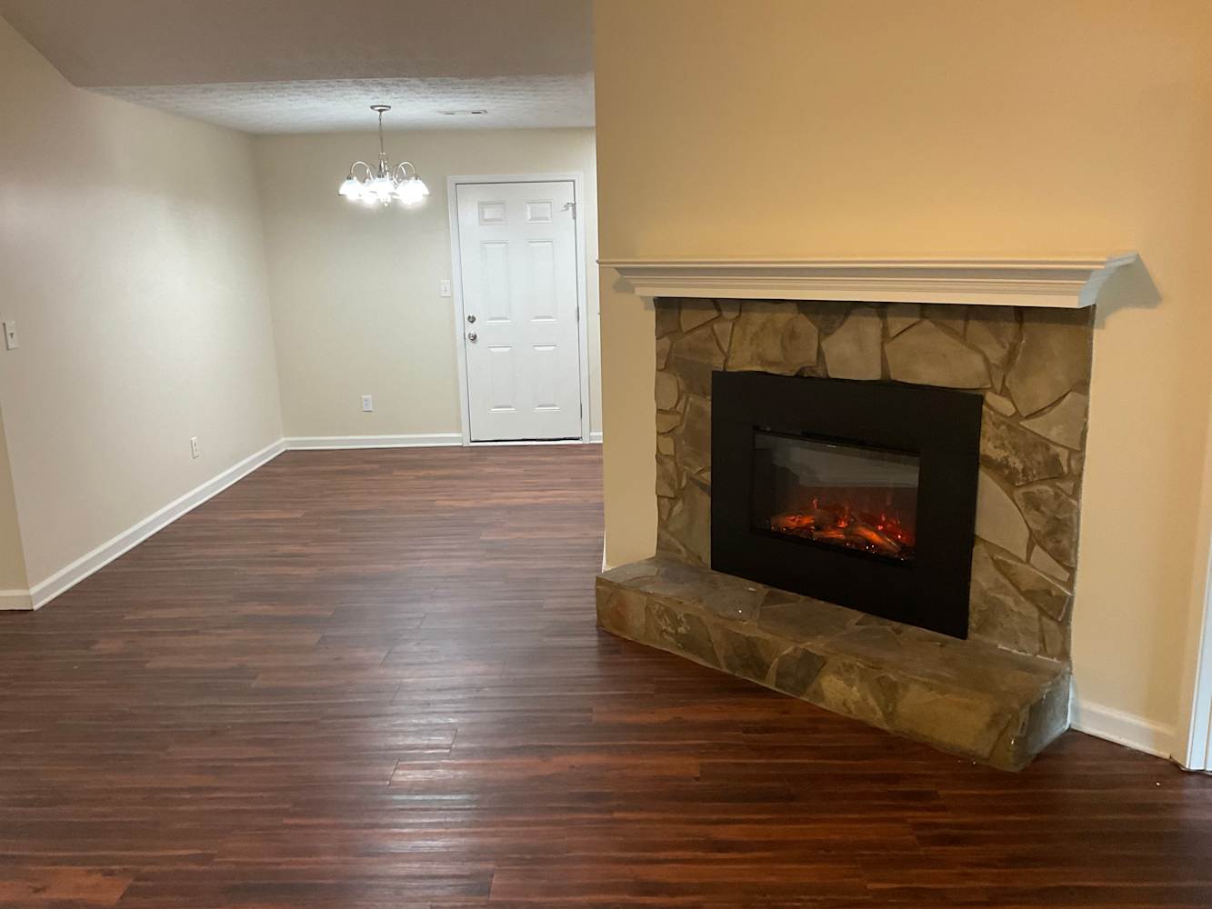175 Green Cir photo 5
