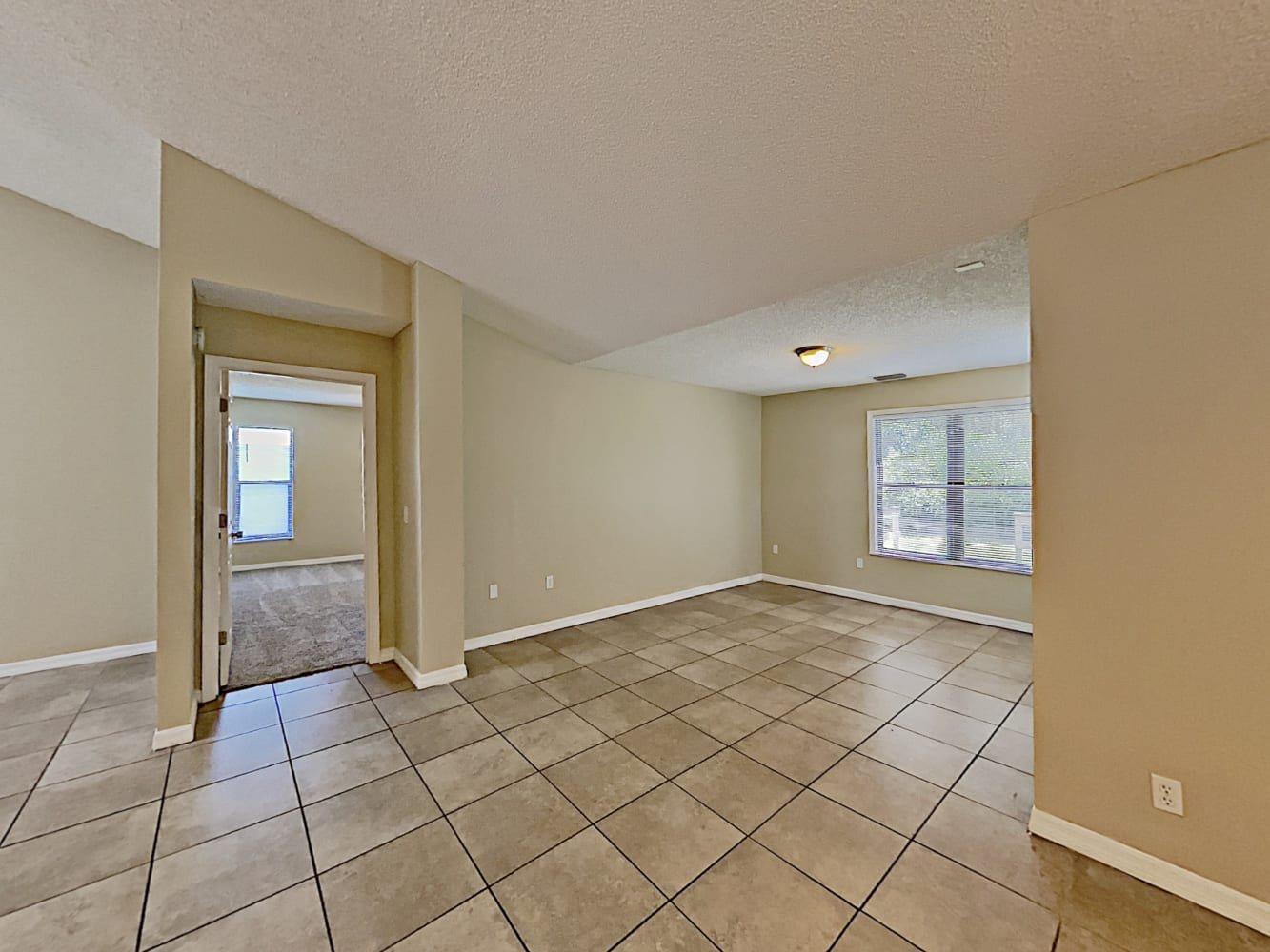 4040 Waterview Loop photo 5