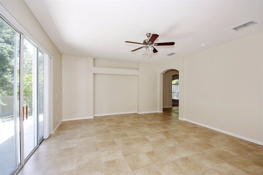 2781 Plumberry Ave photo 3
