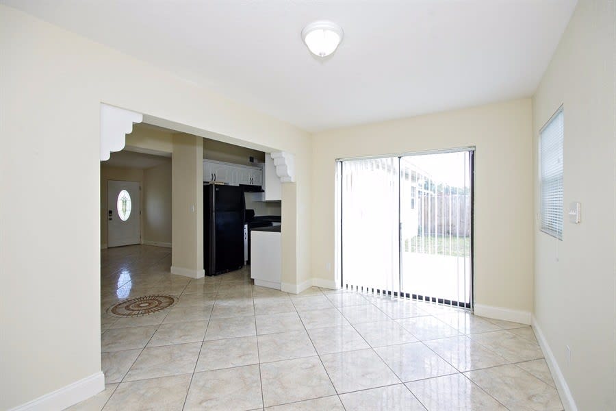 7034 Pender Way photo 5
