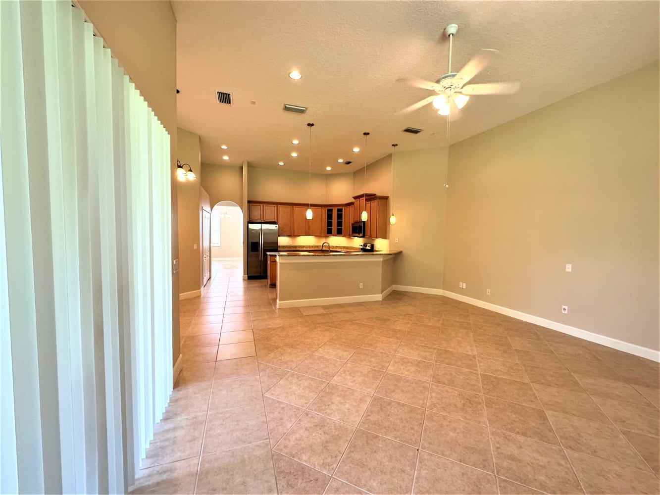 18047 Cadence St photo 4