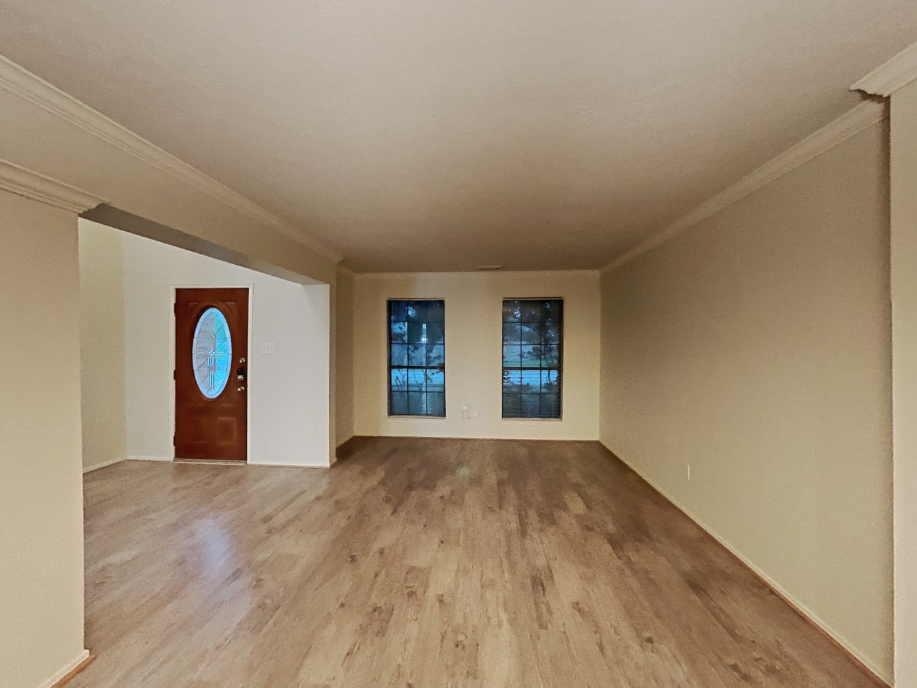 9818 Golden Prairie Ln photo 4