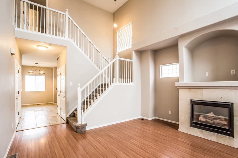 9829 Kenton Cir photo 4