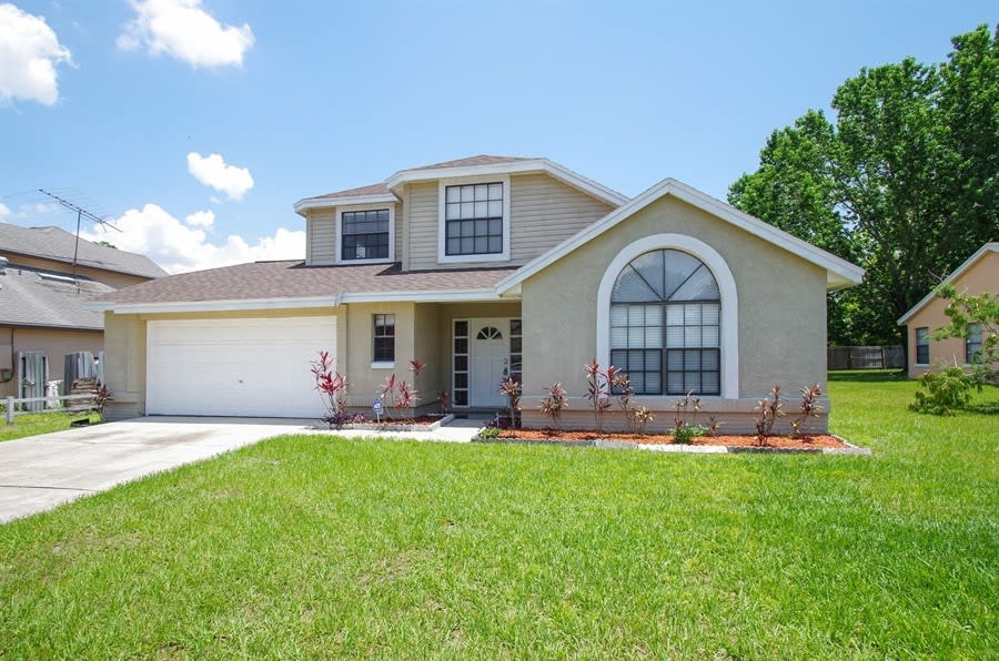 5805 Grand Canyon Dr photo 2