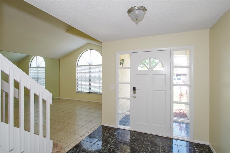 5805 Grand Canyon Dr photo 3