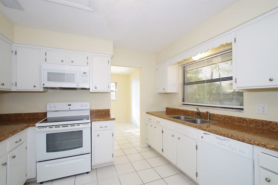 2246 Sarazen Ct photo 5