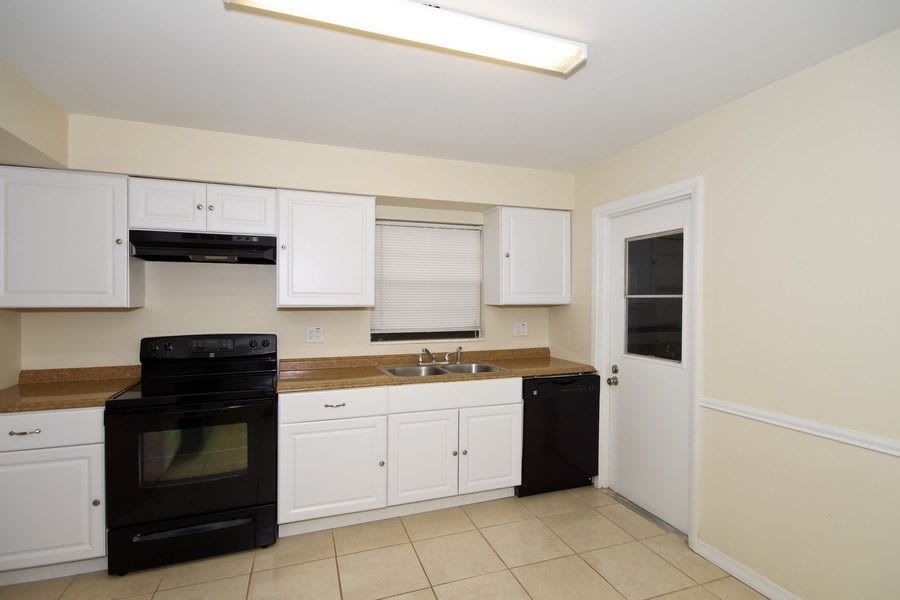 600 Sunrise Dr photo 2