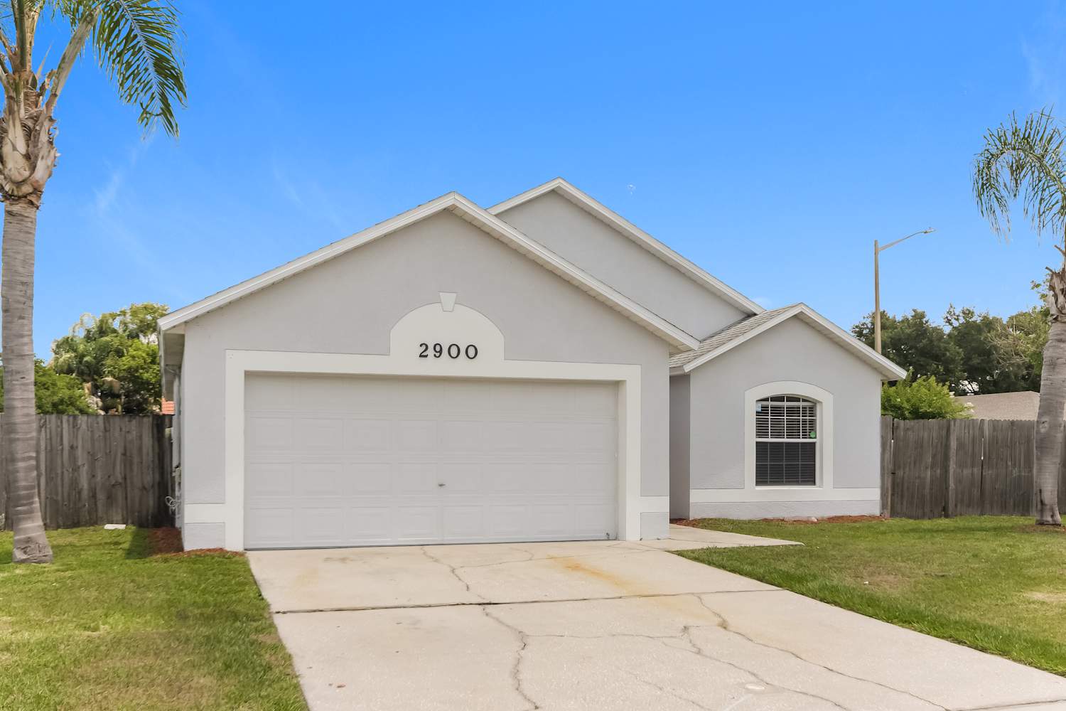 2900 Cool Breeze Cir photo 3