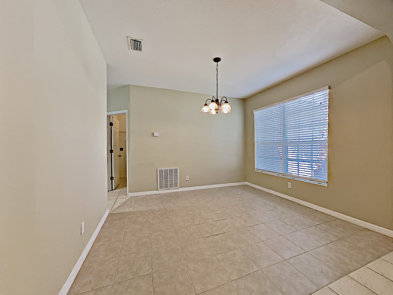 4164 Fenrose Cir photo 5