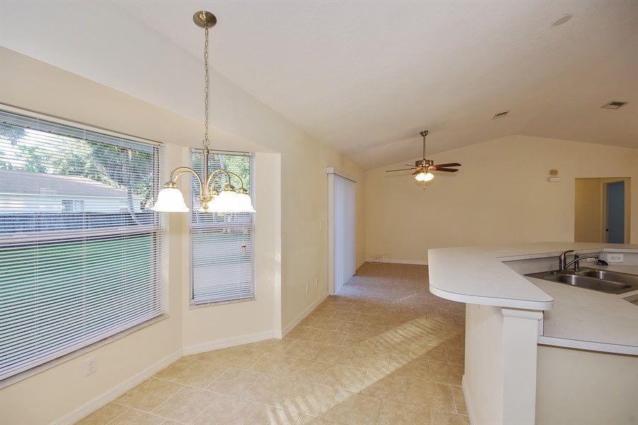 6040 Balboa St photo 5
