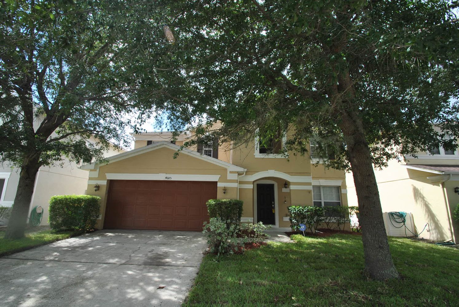 4685 Caverns Dr photo 2