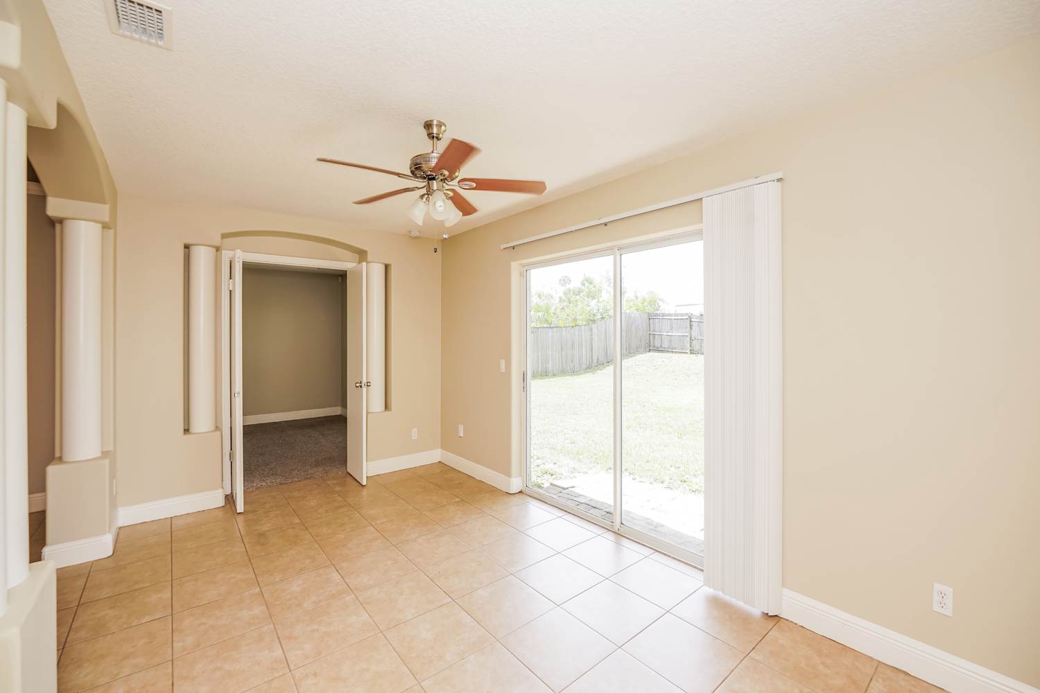 2910 Brandywine Cir photo 4