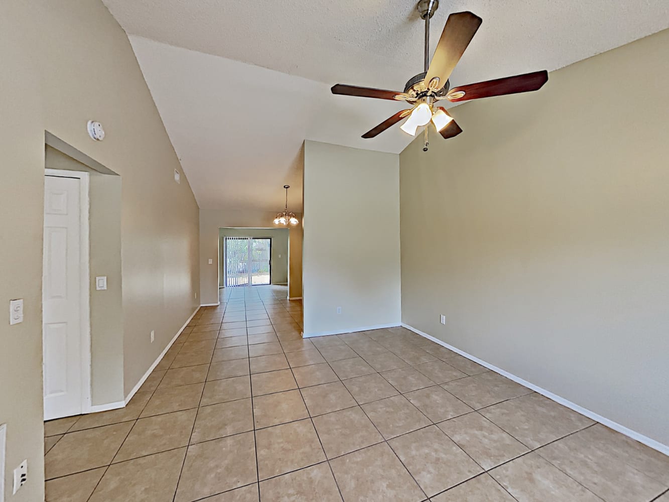 6829 Compass Ct photo 3