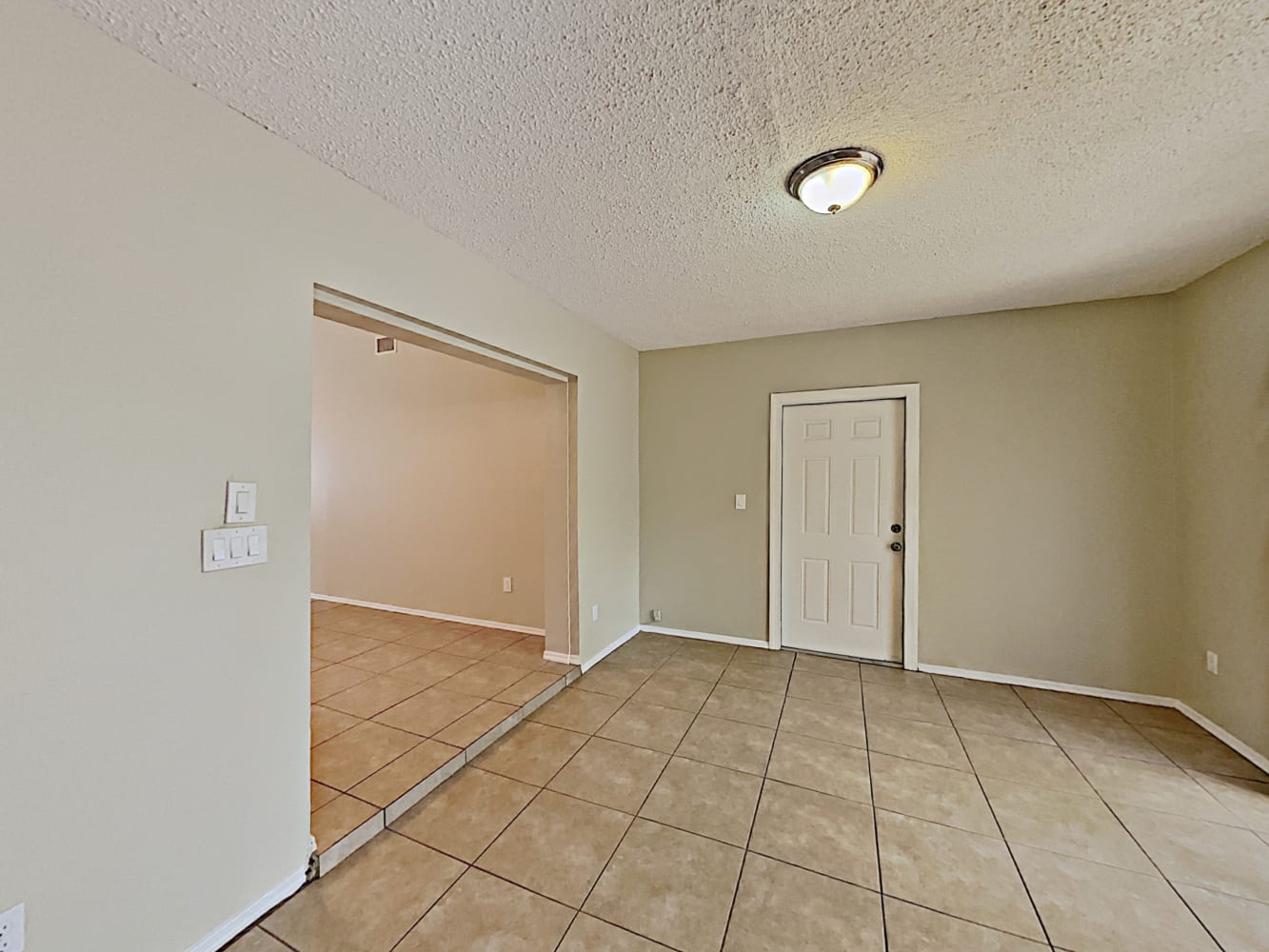 6829 Compass Ct photo 5