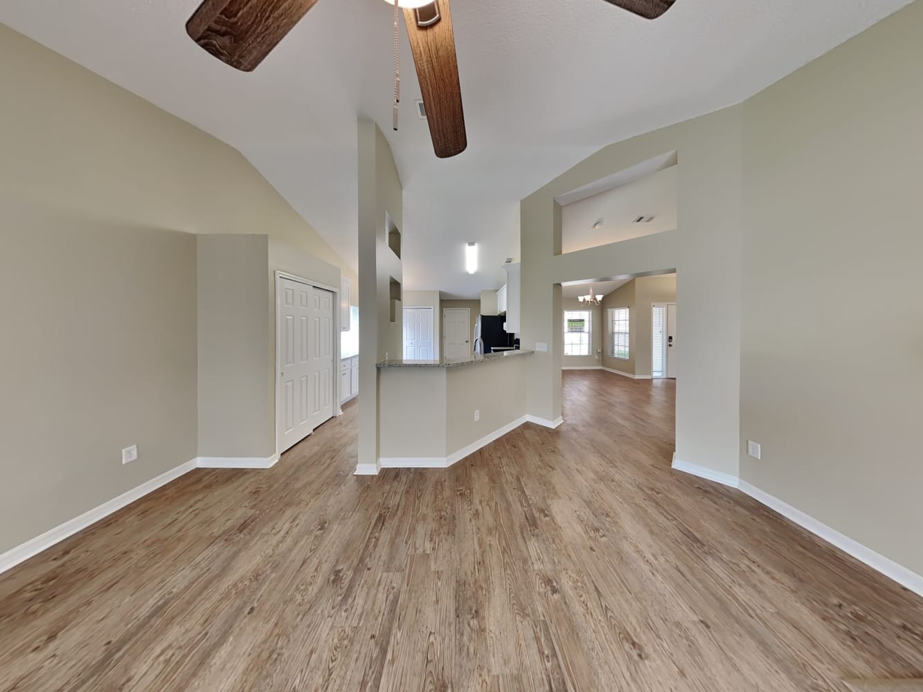 1054 Providence Ln photo 5