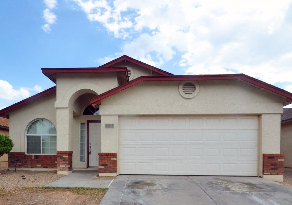2745 W Pecan Rd photo 2