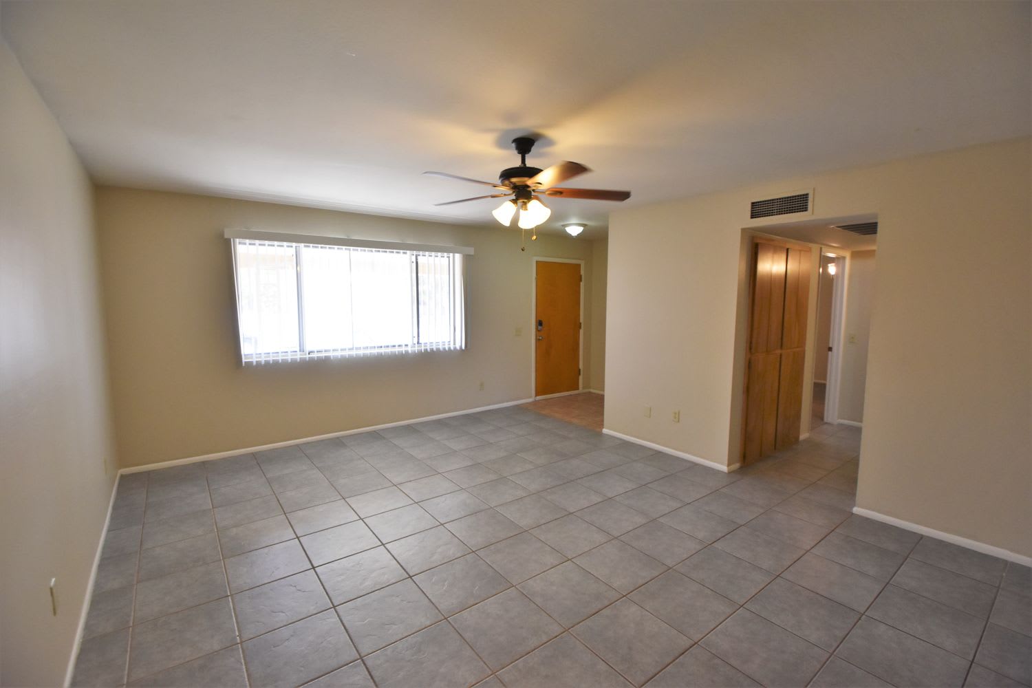 12801 N 112th Ave Youngtown, AZ 85363 photo 5