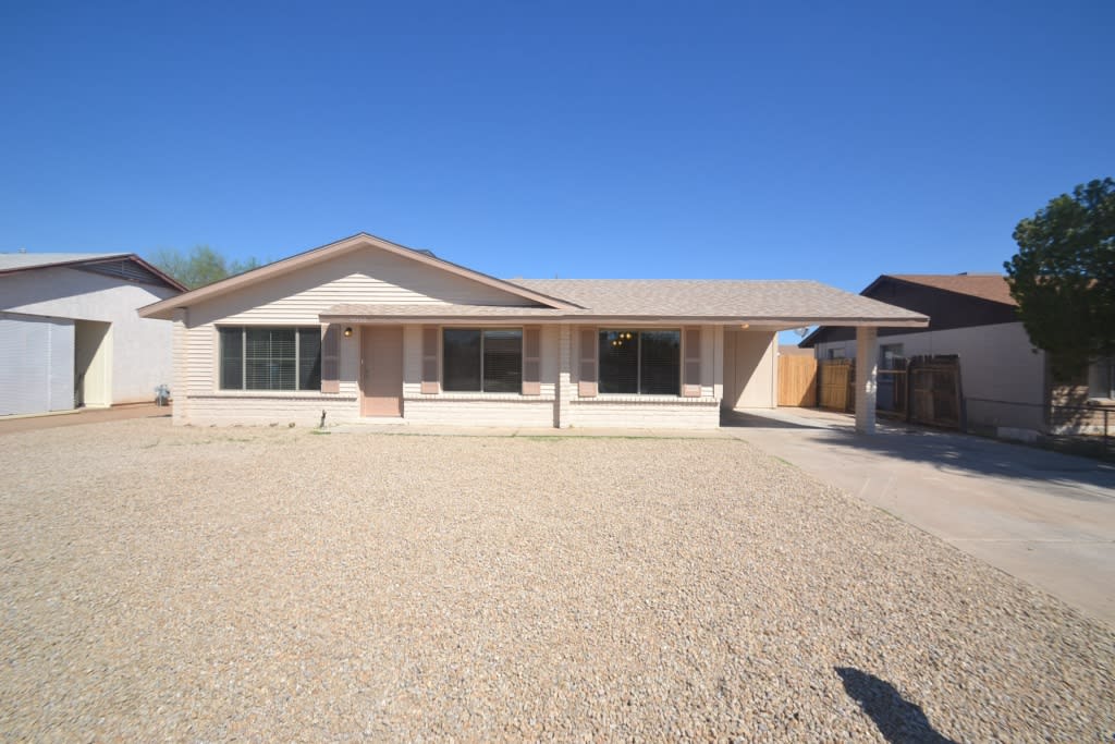 9030 W Turney Ave Phoenix, AZ 85037 photo 2