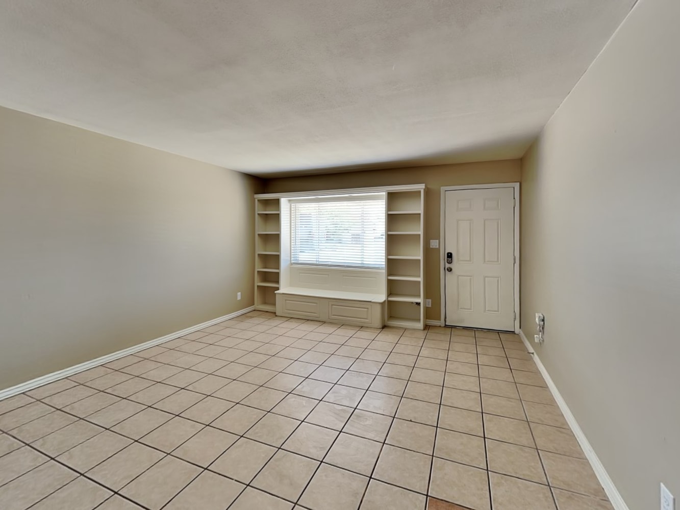 4122 W Echo Ln photo 4