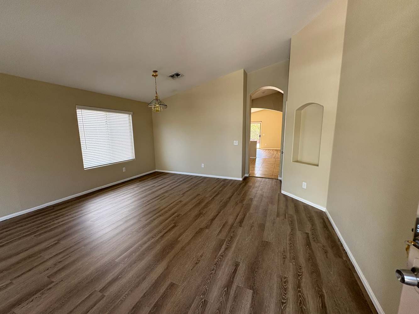 16255 W Moreland St Goodyear, AZ 85338 photo 5