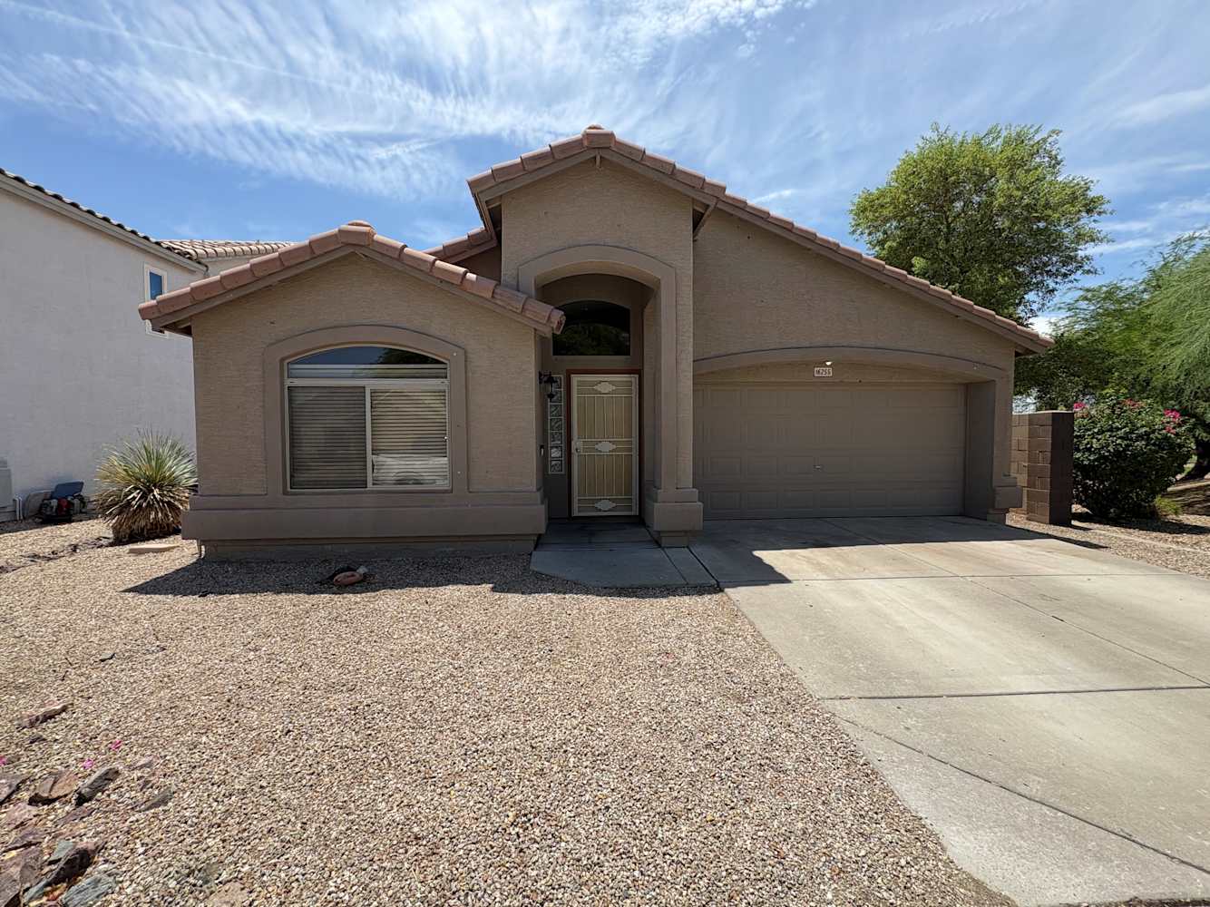 16255 W Moreland St Goodyear, AZ 85338 photo 2