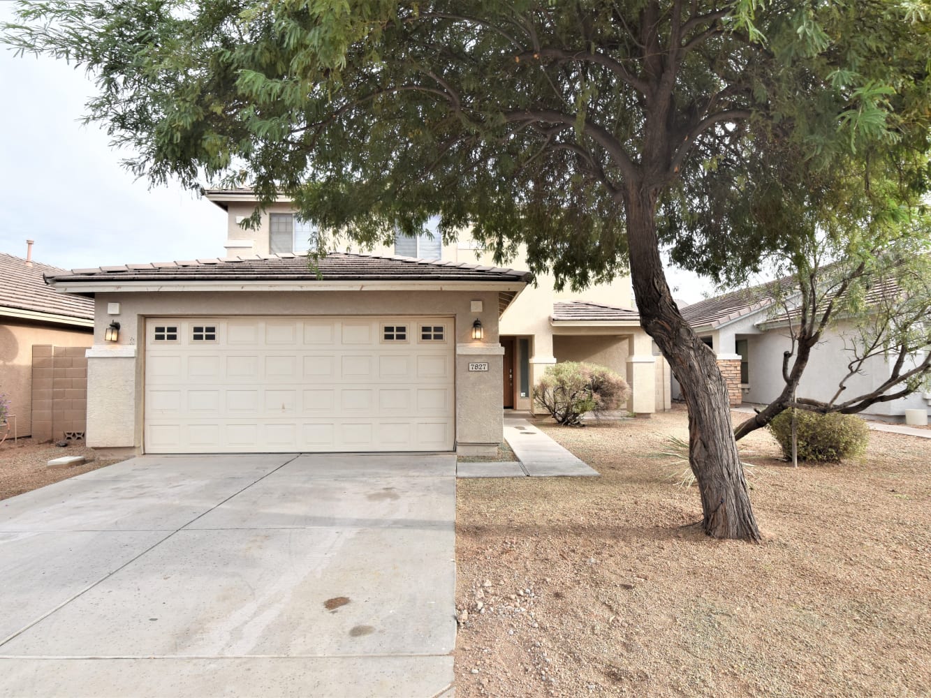 7827 S Kelsie Dr Phoenix, AZ 85339 photo 2