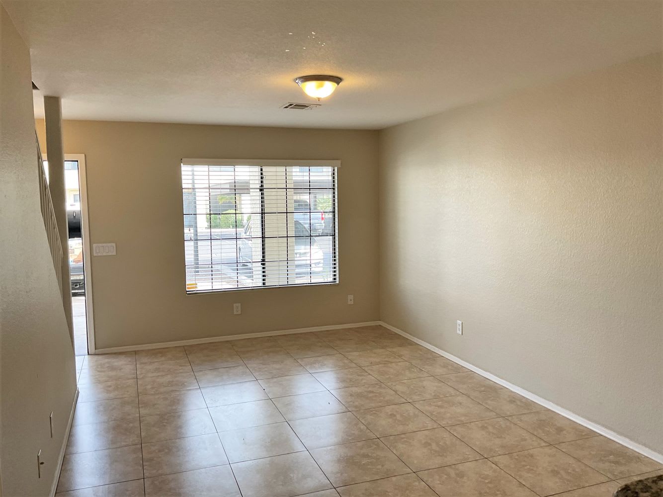 7801 North 44th Drive, Glendale, AZ 85301 photo 3