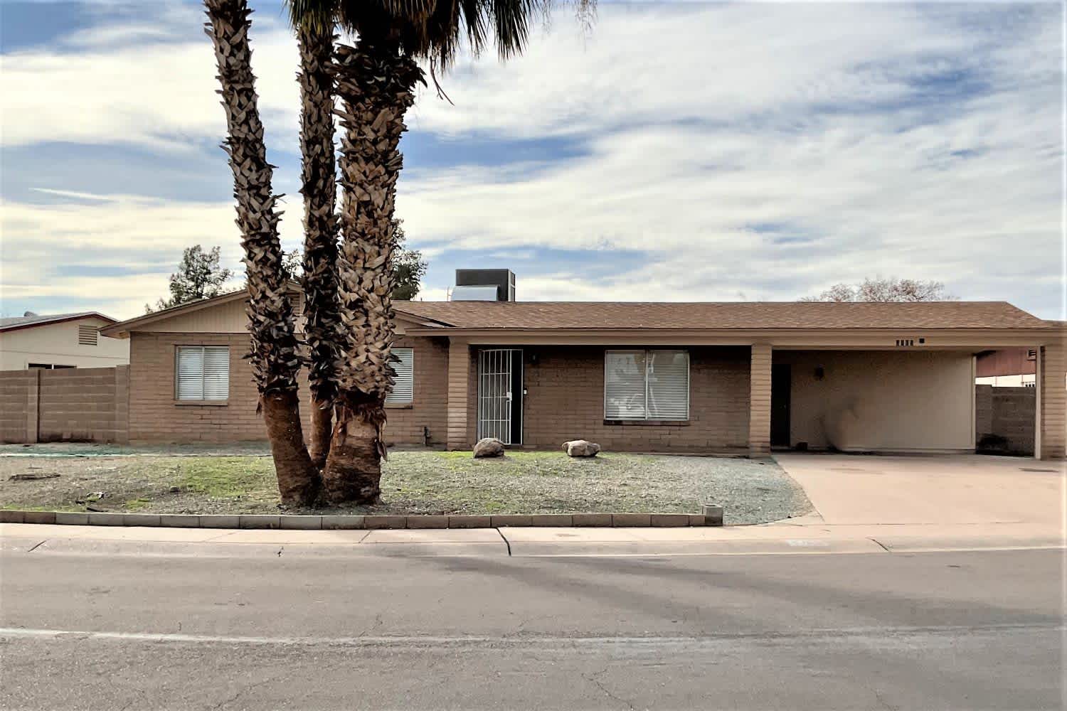 3705 W Purdue Ave Phoenix, AZ 85051 photo 3