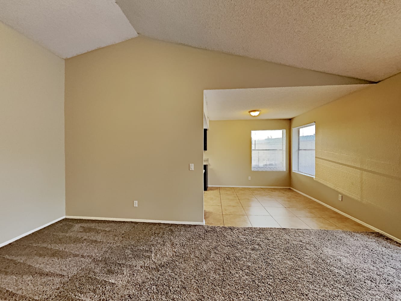 7460 E Dewan Ave photo 3