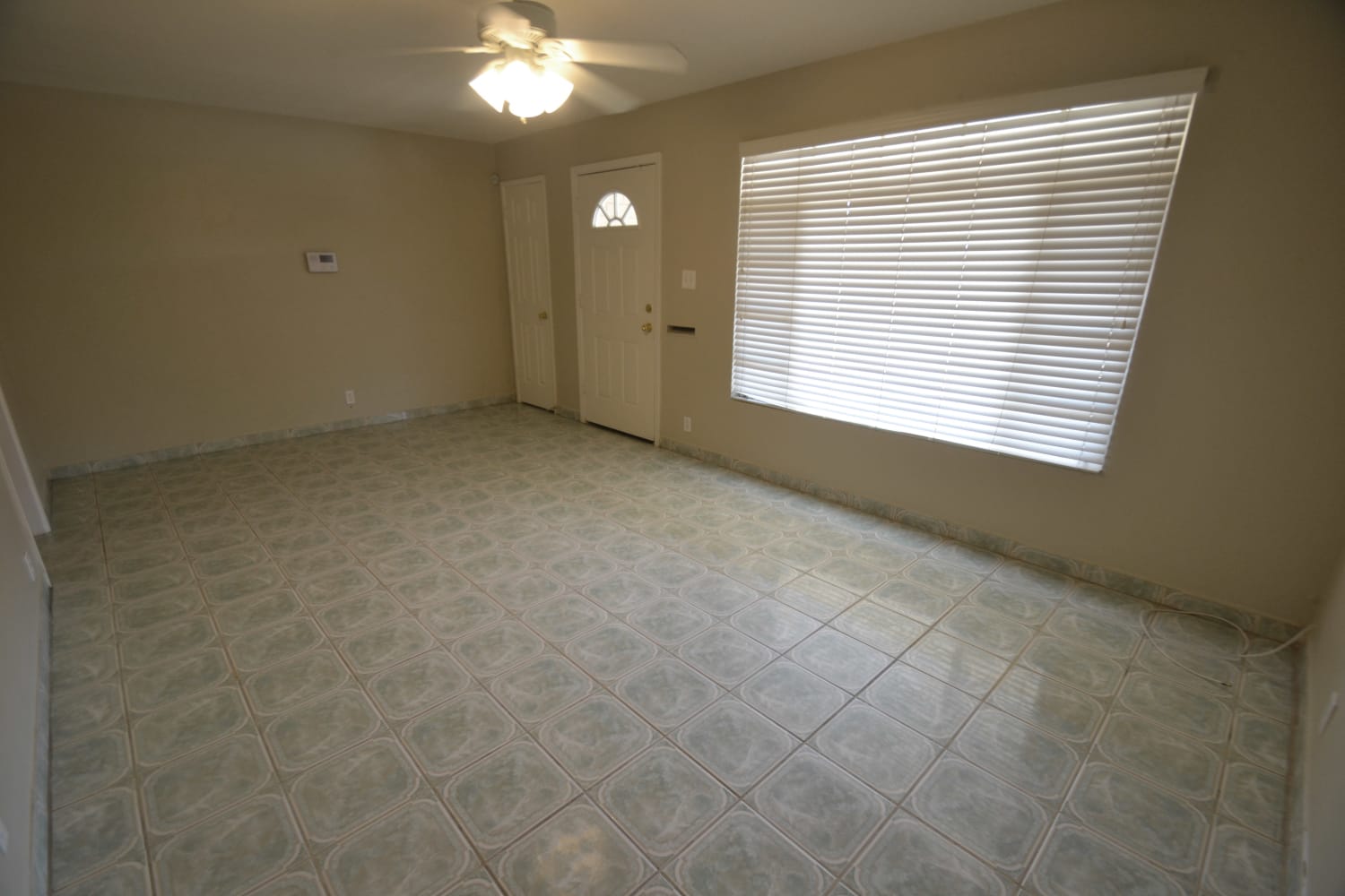 3630 E Oak St photo 2